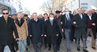 Van'da Pinyanişi Derneği Açılışına yoğun katılım