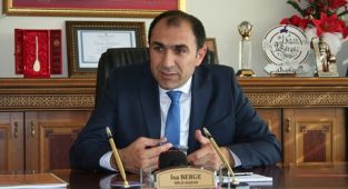 VAN ESOB BAŞKANI İSA BERGE GÜVEN TAZELEDİ