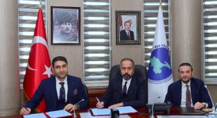 Van yüzüncü yıldan Van spora destek
