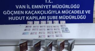Van'da bir otele operasyon! Sahte belgeler ele geçirildi