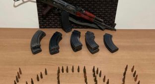 VAN'DA İNSAN TİCARETİ, GÜMRÜK KAÇAKÇILIĞI VE SUÇLAR SIRALANDI