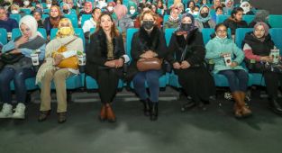 Van'da kursiyerlere sinema keyfi