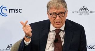Bill Gates'in Verdiği tavsiye sosyal medyayı ikiye böldü