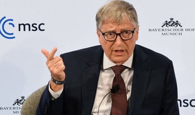Bill Gates'in Verdiği tavsiye sosyal medyayı ikiye böldü