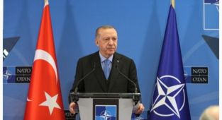 Erdoğan; Rusya ve Ukrayna ile yoğun temas hâlindeyiz