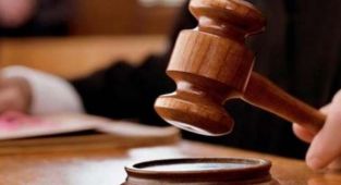 33 gazeteci ve ekonomiste beraat etti 