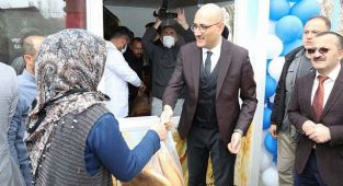 ipekyolunda halk ekmek satışları başladı