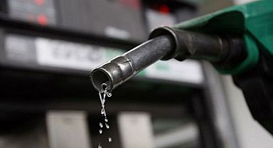 Benzine yeni bir zam bekleniyor