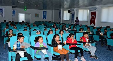 Tuşba’da öğrencileri sinema ile buluşuyor