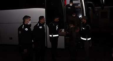 Van’da 47 düzensiz göçmen yakalandı