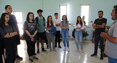 Van’da öğrenciler YKS öncesi stres attı