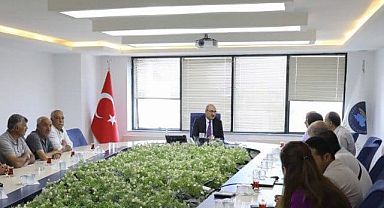 Başkan Vekili Aydın Vatandaşların sorunlarını dinlemeye devam ediyor