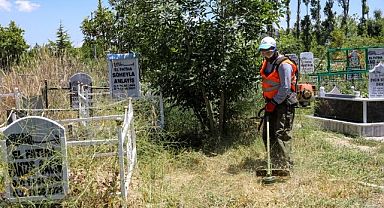 Büyükşehir’den mezarlık temizliği…