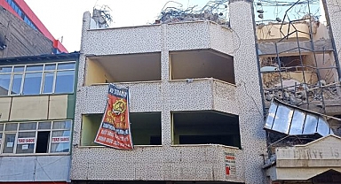 Van'da Metruk bina neden yarıda kaldı?