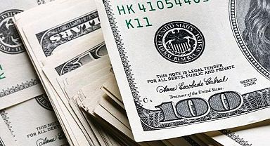 Dolar rekor kırmaya devam ediyor