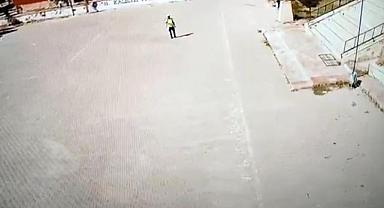 Polis Memurları Tarafından Kıl Payı Sınava Yetişen Genç