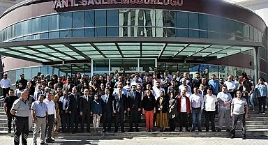 Van İl Sağlık Müdürü Sünnetçioğlu görevine veda etti