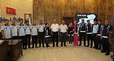 Zabıtalardan Başkan Akman'a ziyaret