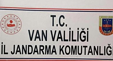 Van'da tarihi eser kaçakçılığına suç üstü