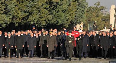 Cumhurbaşkanı Erdoğan ve devlet erkanı Anıtkabir'de