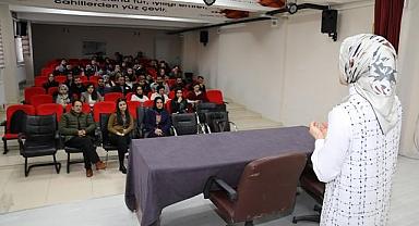 Öğretmenler diyabet konusunda bilgilendiriliyor