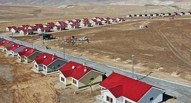 Van'da depremzedeler, bugün sıcak yuvalarına kavuşuyorlar