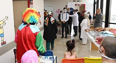 Van'da lösemili çocuklara moral etkinliği 