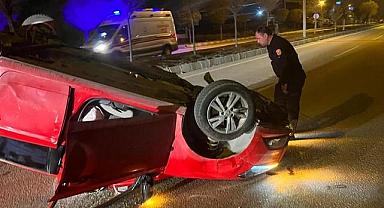  Korkunç kaza otomobil ters döndü: 1 yaralı