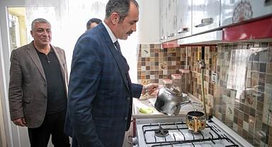 Tanış, doğal gaz ateşinde ilk çayı demledi