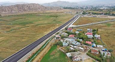 Van'a 190 kilometre sıcak asfalt ve beton yol