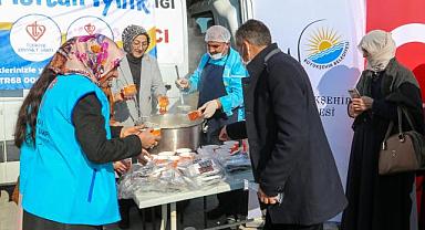 VAN'DA AYRAN AŞI İKRAMI YAPTI