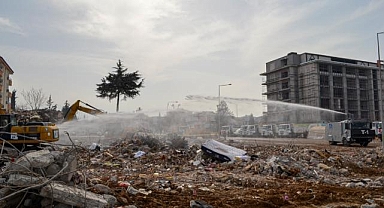Deprem Bölgesi Malatya'da Enkazlar Temizleniyor 