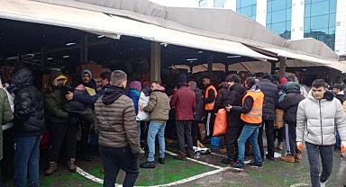 İstanbullular depremzedeler için seferber oldular 
