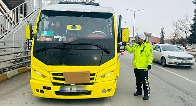 Van'da 10 araç trafikten men edildi ve 222 araç ise