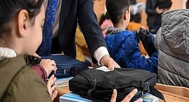 Bakan Özer, 10 ilden nakil olan öğrenci sayısını duyurdu