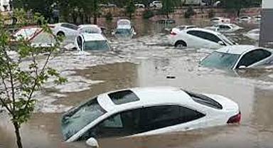 Deprem bölgelerini bu kez sel vurdu 1 kişi hayatını kaybetti