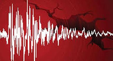  İran'ın Khoy kentinde 5.3 büyüklüğünde deprem 