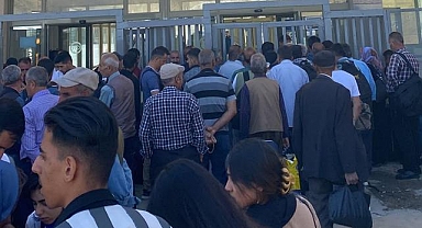 Van Kapıköy Gümrük Kapısı'nda neler oluyor? Halk Tepkili