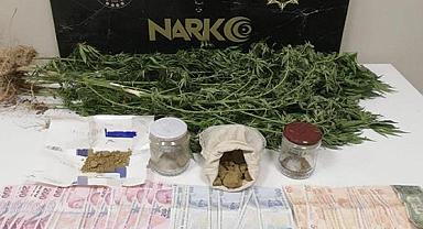 Van'da 6 kilo 980 gram eroin, 677 gram esrar ele geçirildi