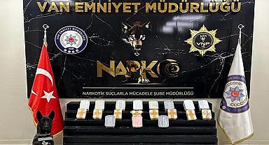 Van'da sokak satıcılarına operasyon 1 tutuklama