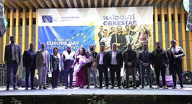  Van'da Avrupa Günü Kutlamaları Renkli Bir Konserle Taçlandı