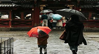 Meteoroloji Uyardı: Ve yağdı