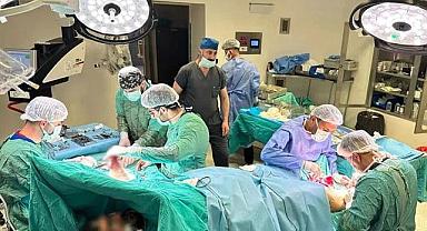 Van'da dikkatleri üzerine çeken ameliyat