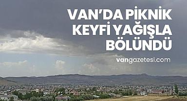 Van’da Piknik Keyfi Yağışla Bölündü