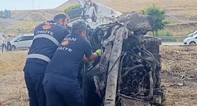 Van'da Trafik Kazası: İki Kamyonet Çarpıştı, 6 Yaralı