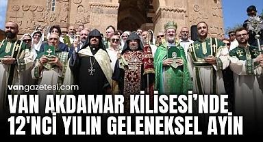 Van Akdamar Kilisesi’nde 12'nci Yılın Geleneksel Ayin