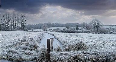 Van'da Termometreler Eksi 7,5°C'yi Gördü!