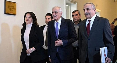 AK Parti ve DEM Heyeti Bugün Görüşecek: Gözler Ankara'da