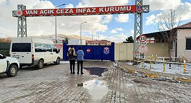 Van’da 79 Şahıs Yakalandı, 16’sı Tutuklandı