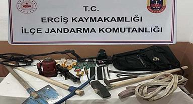 Van’da Kaçak Kazı Operasyonu